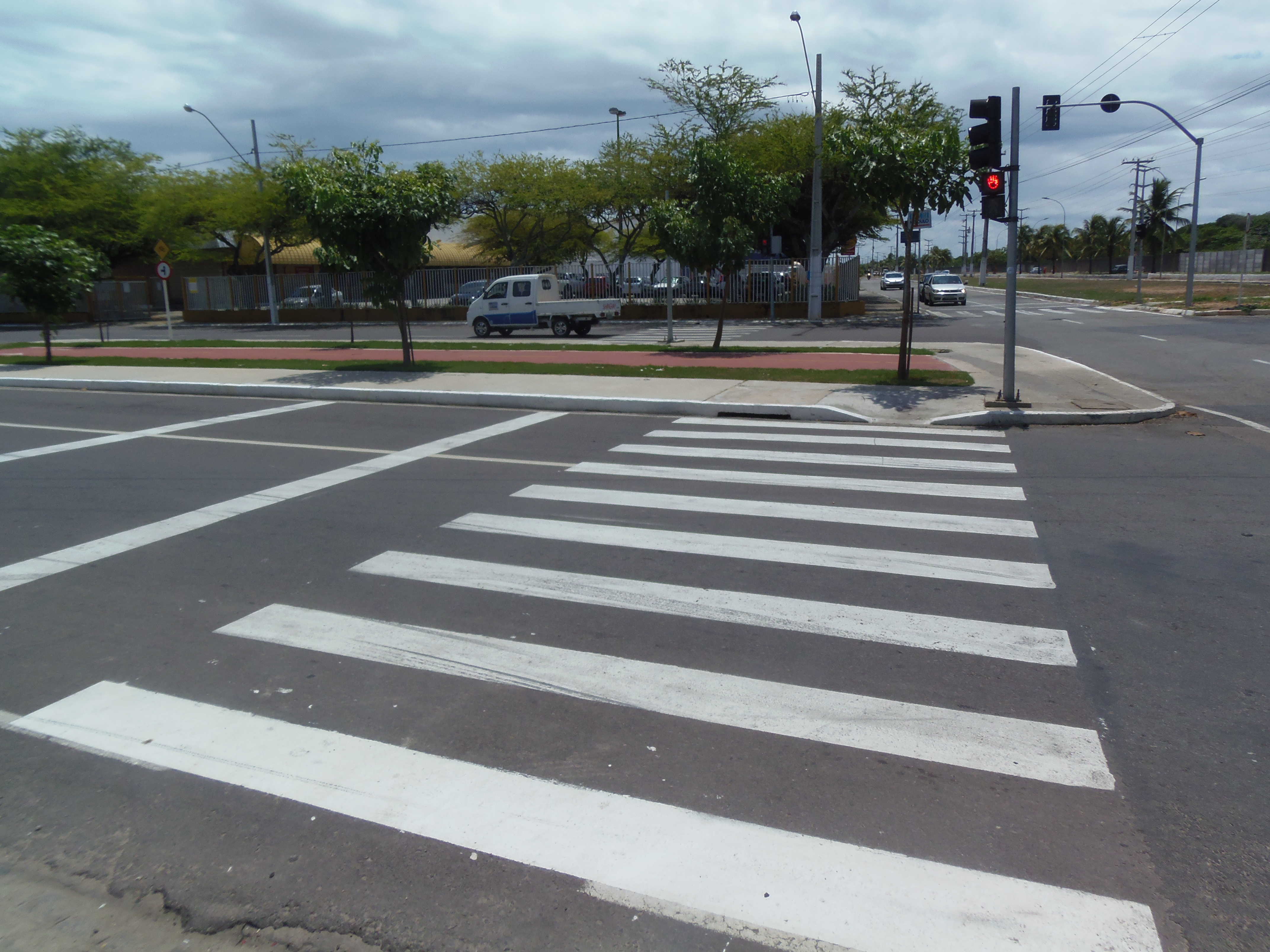 Revitalização de faixas de pedestres é prioridade para a SMTT - SMTT Aracaju